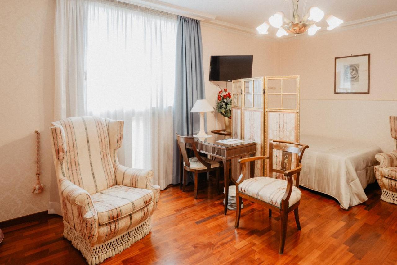 Villa Luigi XVI Taranto Kültér fotó