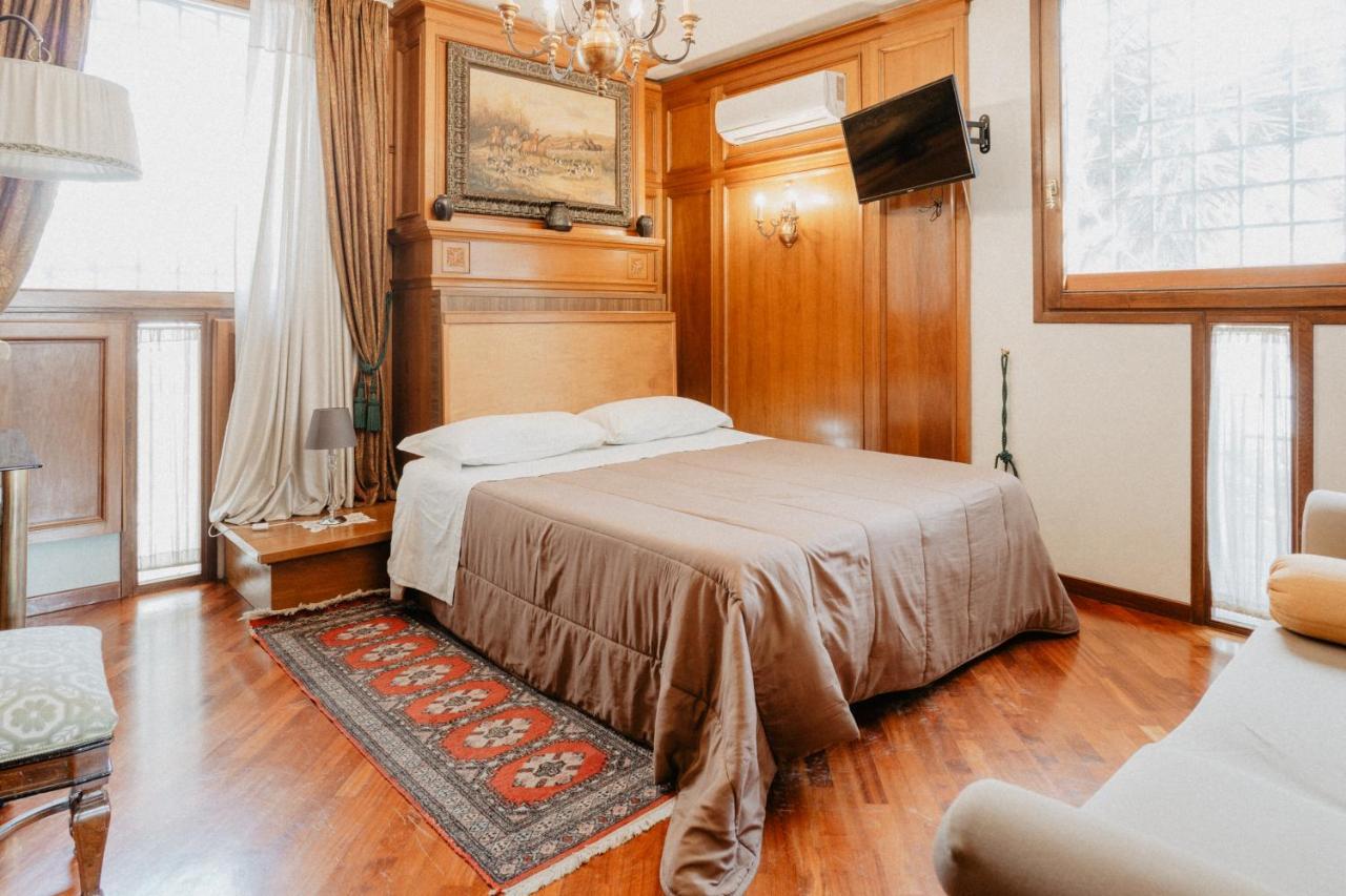 Villa Luigi XVI Taranto Kültér fotó