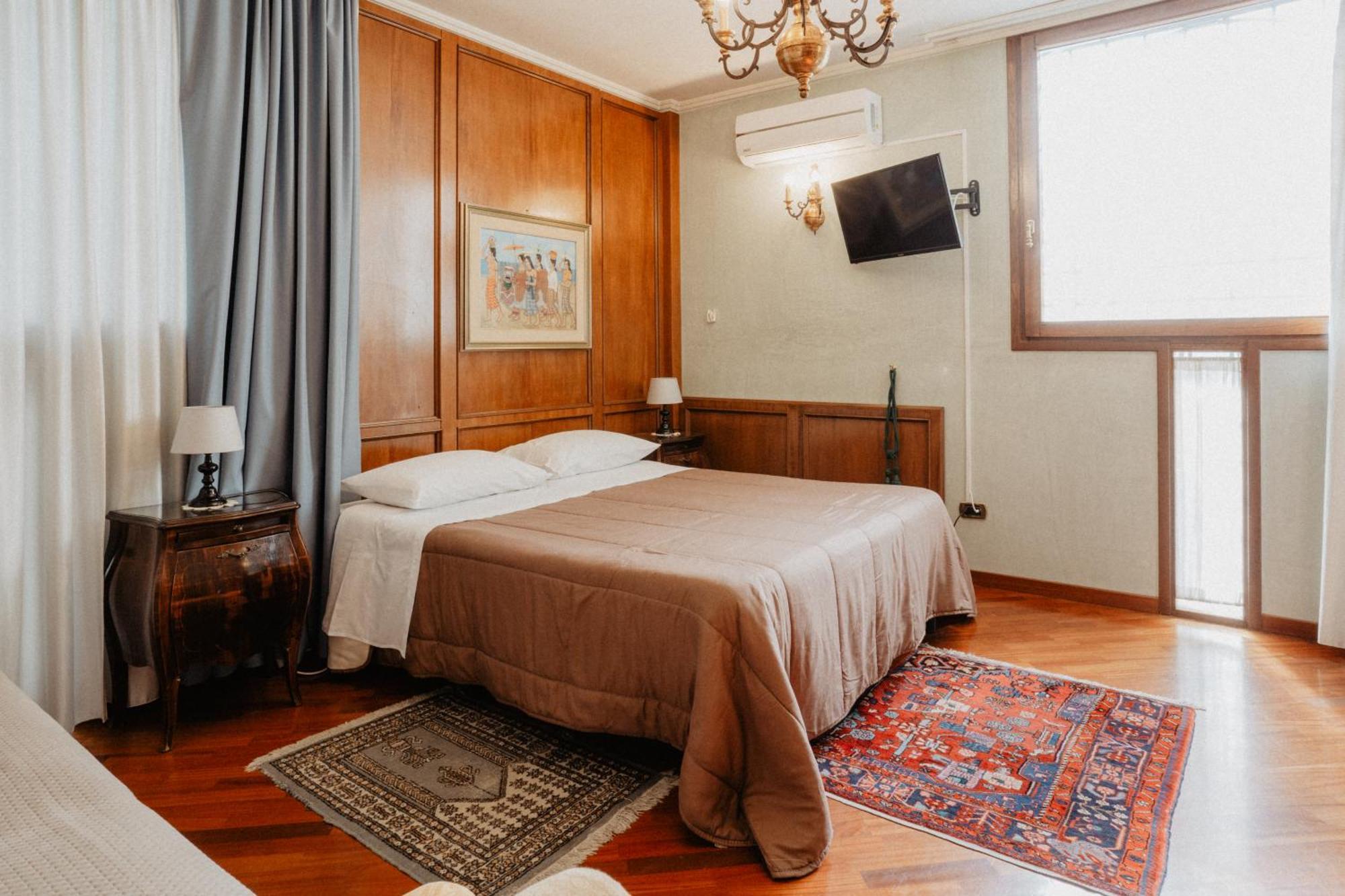Villa Luigi XVI Taranto Kültér fotó